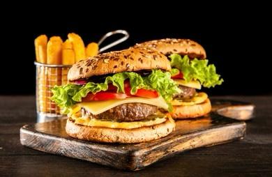 2 Cheese Burgers + Chips