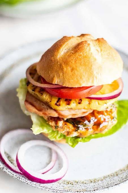 Hawaiian Beef Burger